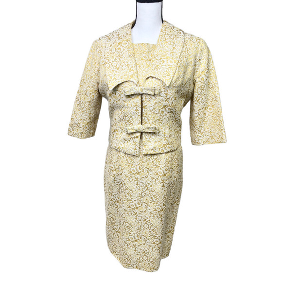 VINTAGE MARDI GRAS NY Ladies Brocade Yellow Floral Pattern Dress Suit 2 Piece - Picture 1 of 12